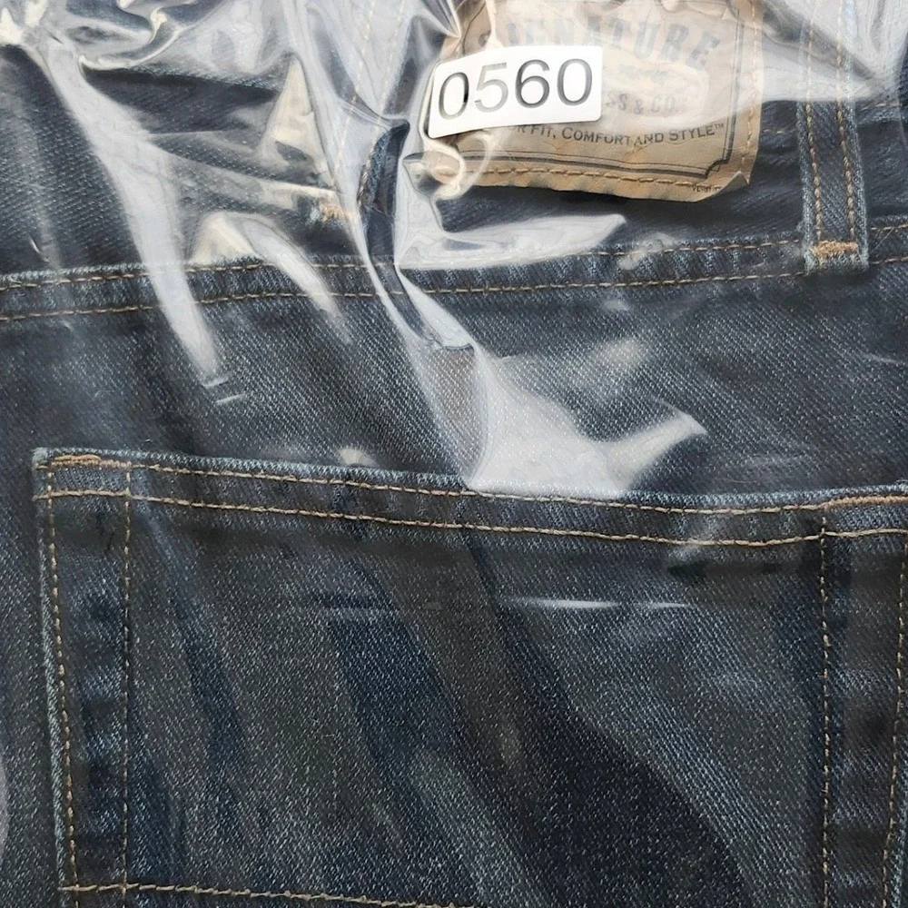 Signature by Levi Strauss Relaxed Jeans Mens 38x30 Dark‎ Wash Excellent Denim